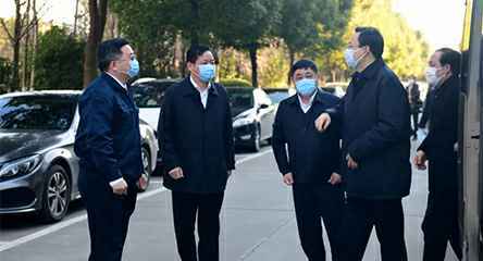 省委常委、苏州市委书记蓝绍敏来到苏州振华大数据处理有限公司调研
